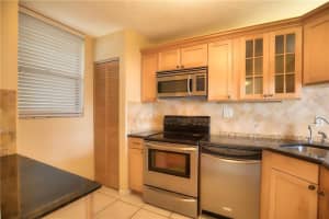 5321 NE 24th Terrace #411a, Fort Lauderdale, FL 33308, Sold 05/14/18