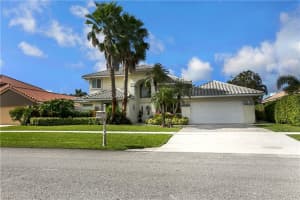 9579 E Lake Dr, Boca Raton, FL 33434, Sold 02/28/18
