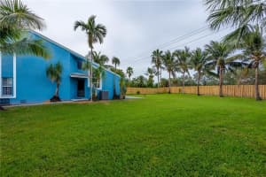 5851 SW 99th Ln, Cooper City, FL 33328, Sold 02/16/18