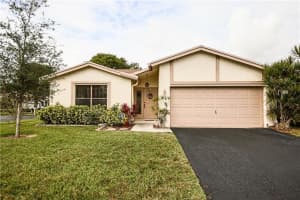 9613 NW 41st St, Sunrise, FL 33351, Sold 03/12/18