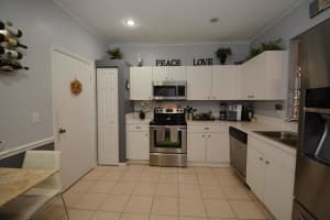 5466 NW 90th Ave, Sunrise, FL 33351, Sold 03/30/18