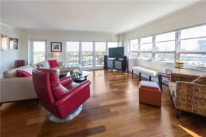 2500 E Las Olas Blvd, Fort Lauderdale, FL 33301, Sold 05/17/18