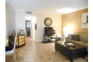 810 SE 7th St, Deerfield Beach, FL 33441, Sold 02/26/18