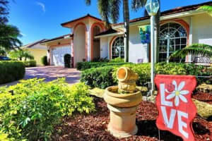 4300 NW 81st Terrace, Coral Springs, FL 33065, Sold 05/03/18
