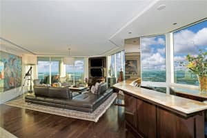 411 N New River Dr E, Fort Lauderdale, FL 33301, Sold 07/30/18