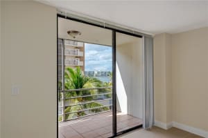 2935 NE 163rd St #5p, North Miami Beach, FL 33160, Sold 03/07/18