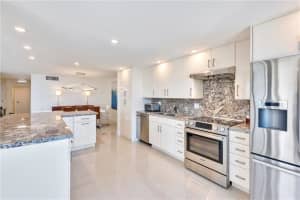 1905 N Ocean Blvd PH F, Fort Lauderdale, FL 33305, Sold 04/13/18