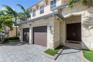 6950 NW 106th Ave, Doral, FL 33178, Sold 01/25/19