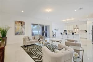 7600 Cavalia Dr, Davie, FL 33328, Sold 08/31/18