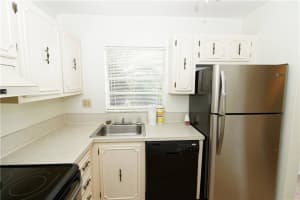 2998 Sunrise Lakes Dr E, Sunrise, FL 33322, Sold 04/09/18