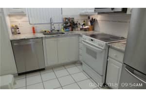 660 Tennis Club Dr, Fort Lauderdale, FL 33311, Sold 01/17/19