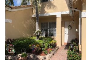8937 NW 53rd St, Sunrise, FL 33351, Sold 03/15/18