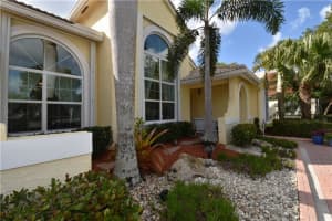 3351 Overlook Rd, Davie, FL 33328, Sold 03/15/18