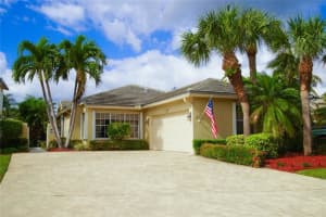 8889 Odell Dr, Boynton Beach, FL 33472, Sold 03/14/18