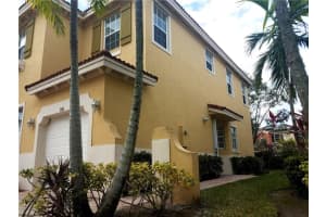 586 NE 21st Ave, Homestead, FL 33033, Sold 03/13/18