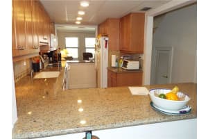 2943 NE 60th St, Fort Lauderdale, FL 33308, Sold 03/29/18