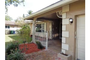 11200 NW 40th St, Coral Springs, FL 33065, Sold 08/30/18
