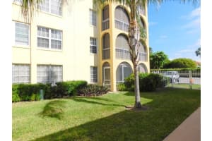 250 NE 20th St, Boca Raton, FL 33431, Sold 03/22/18