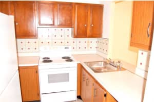 500 SE 2nd Ave d1, Deerfield Beach, FL 33441, Sold 04/10/18