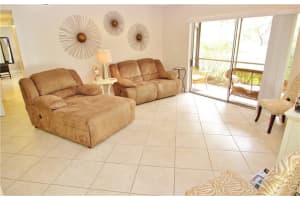 3037 N Oakland Forest Dr, Oakland Park, FL 33309, Sold 04/06/18