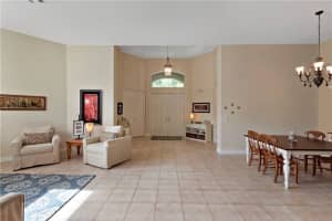 359 NW 119th Dr, Coral Springs, FL 33071, Sold 04/04/18