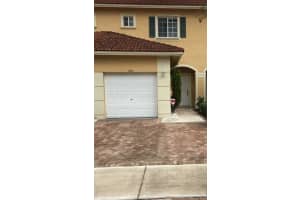 620 Princess Dr, Margate, FL 33068, Sold 04/13/18