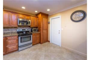 8406 SW 20th St, North Lauderdale, FL 33068, Sold 04/05/18