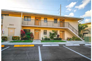 2910 NE 8th Terrace, Wilton Manors, FL 33334, Sold 03/30/18