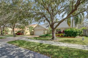 7312 NW 45th Ave, Coconut Creek, FL 33073, Sold 03/30/18