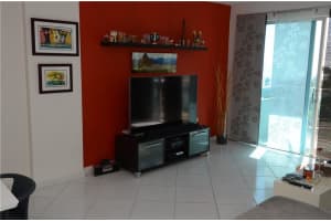 5333 Collins Ave, Miami Beach, FL 33140, Sold 04/04/18