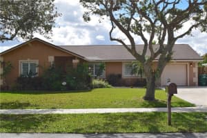 12470 SW 10th Ct, Davie, FL 33325, Sold 04/05/18