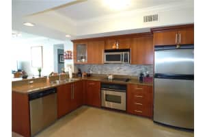 401 SW 4th Ave, Fort Lauderdale, FL 33315, Sold 05/29/18