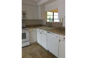 6426 Pinehurst Cir E29, Tamarac, FL 33321, Sold 03/26/18