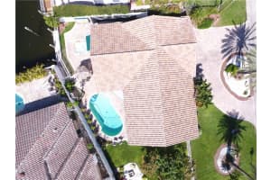4001 NE 34th Ave, Fort Lauderdale, FL 33308, Sold 10/09/18