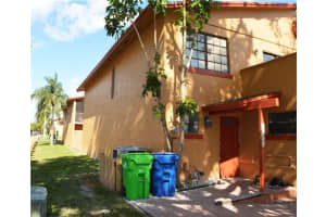 8041 NW 27th Ct, Sunrise, FL 33322, Sold 04/19/18