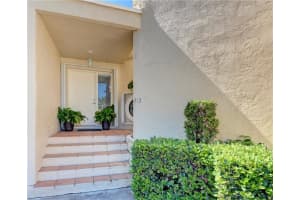 213 NW 36th Ave, Deerfield Beach, FL 33442, Sold 04/13/18