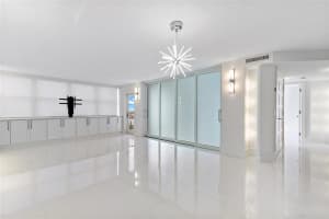 800 SE 20th Ave, Deerfield Beach, FL 33441, Sold 04/20/18