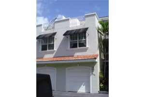 744 NE 7th Ave, Fort Lauderdale, FL 33304, Sold 07/16/18