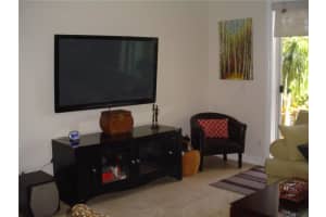 744 NE 7th Ave, Fort Lauderdale, FL 33304, Sold 07/16/18