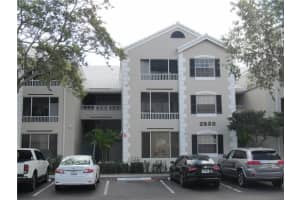 2820 N Oakland Forest Dr, Oakland Park, FL 33309, Sold 04/23/18