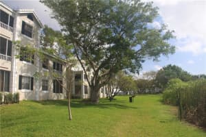 2820 N Oakland Forest Dr, Oakland Park, FL 33309, Sold 04/23/18