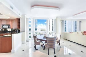 411 N New River Dr E, Fort Lauderdale, FL 33301, Sold 08/16/18