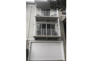 2685 NE 9th Ave, Wilton Manors, FL 33334, Sold 04/12/18