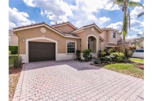 937 NW 126th Terrace, Coral Springs, FL 33071, Sold 05/03/18