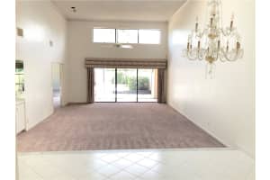 9044 Villa Portofino Cir, Boca Raton, FL 33496, Sold 08/20/18