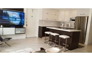 2811 NE 51st St, Fort Lauderdale, FL 33308, Sold 04/20/18