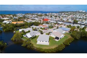 47 Aqua Ra Dr, Jensen Beach, FL 34957, Sold 07/31/18