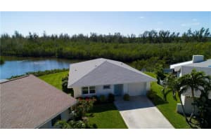 47 Aqua Ra Dr, Jensen Beach, FL 34957, Sold 07/31/18