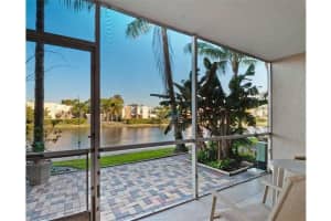 801 NE 18th Ct, Fort Lauderdale, FL 33305, Sold 04/12/18