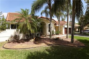 10901 NW 18th Dr, Plantation, FL 33322, Sold 06/11/18
